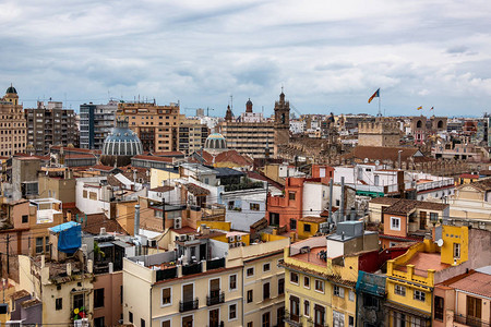 西班牙东海岸瓦伦西亚的广场建筑街道景观图片