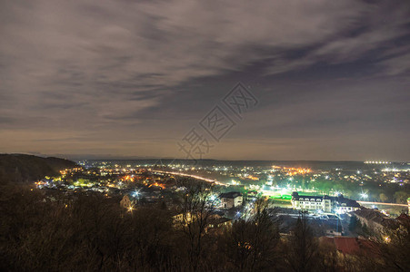 乌克兰夜城全景图片