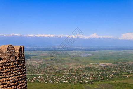 格鲁吉亚Kakheti地区Sighnaghi市Alazani山谷和旧图片