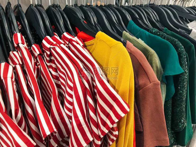 不同类型的服装