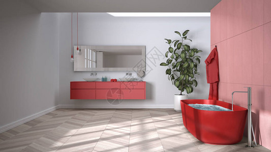 宽敞的红色调浴室铺有人字形镶木地板特写独立浴缸带毛巾和瓶子的双水槽盆栽植物简图片