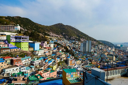 韩国釜山甘川文化村图片