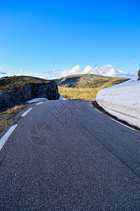 挪威全国旅游雪路Aurlandsvegenf24图片