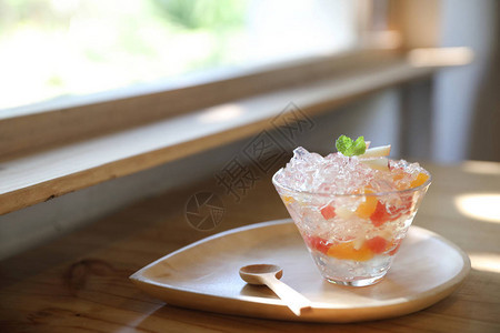 日本甜点果冻在图片