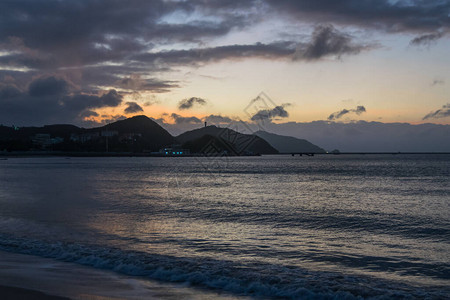 在达东海滩海南的海背景图片