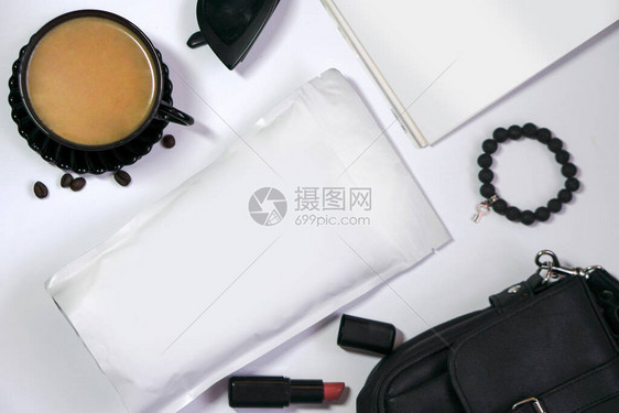 趋势背景的Mocap模版咖啡茶叶或其他天然成分的包装用于设图片