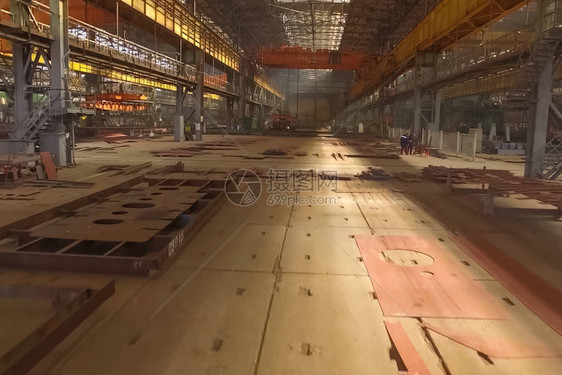 造船厂内部焊接车间建造金属结构诺沃罗图片