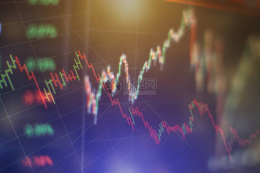 监测器上的金融交易摘要图表高清图片下载-正版图片506418053-摄图网
