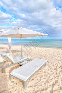 Maya加勒比海岸的白沙滩上图片