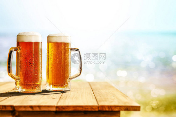 冷啤酒图片