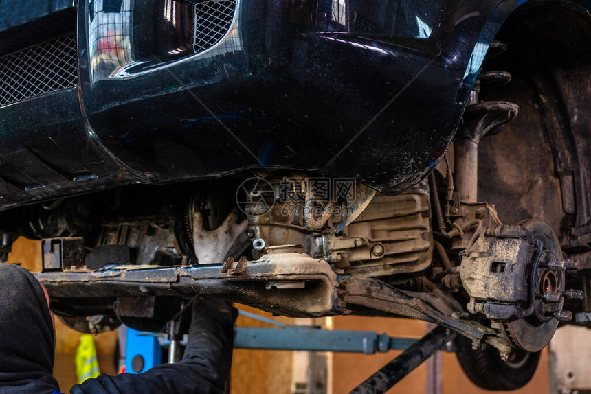 免费与付费直播渠道对比及最佳选择建议