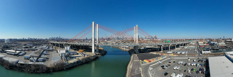 Kosciuszko大桥连接布鲁克林和纽约市皇后区图片