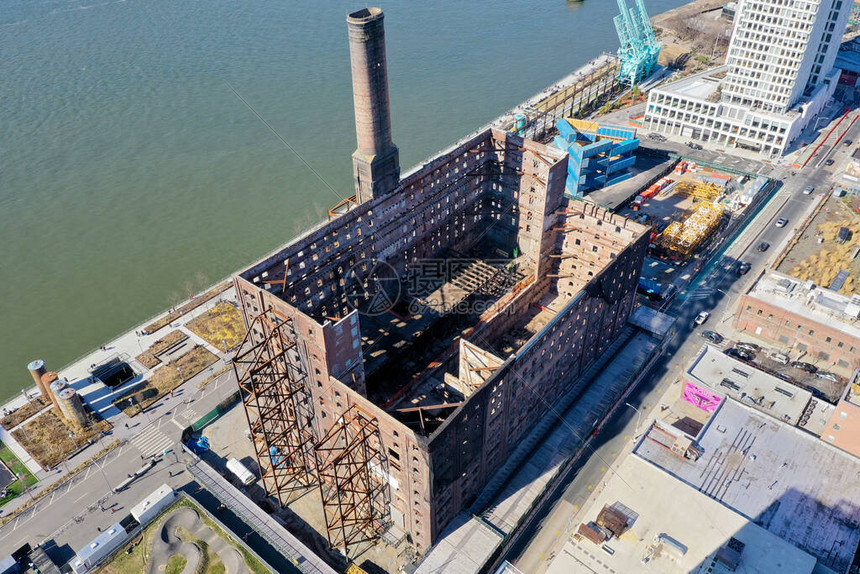 布鲁克林篮网防守体系解析内线屏障与外线轮转的协同机制