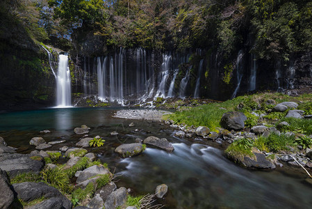 白井瀑布日本藤山附近的静冈县图片