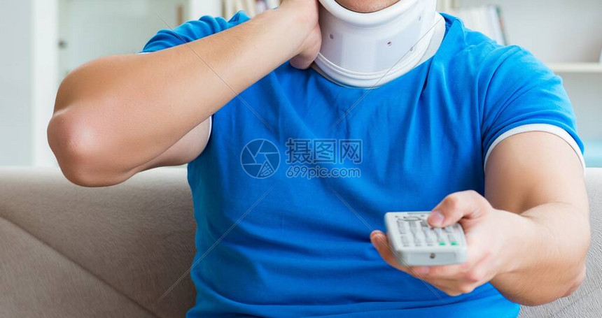 足球比賽的時(shí)長：從比賽規(guī)則到實(shí)際時(shí)長，全面解讀足球比賽時(shí)間