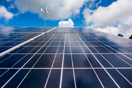 特殊的太阳能电池将能量从阳光转化为电能清洁能源对环境友好图片