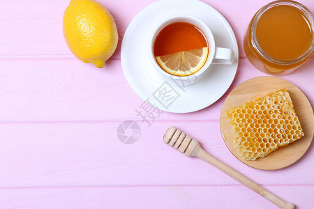 茶蜂蜜和柠檬图片