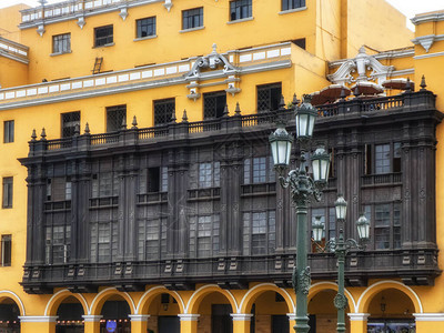 秘鲁利马市中心市长环绕广场图片