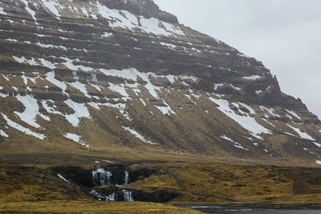 冰岛北部美丽的瀑布美丽图片