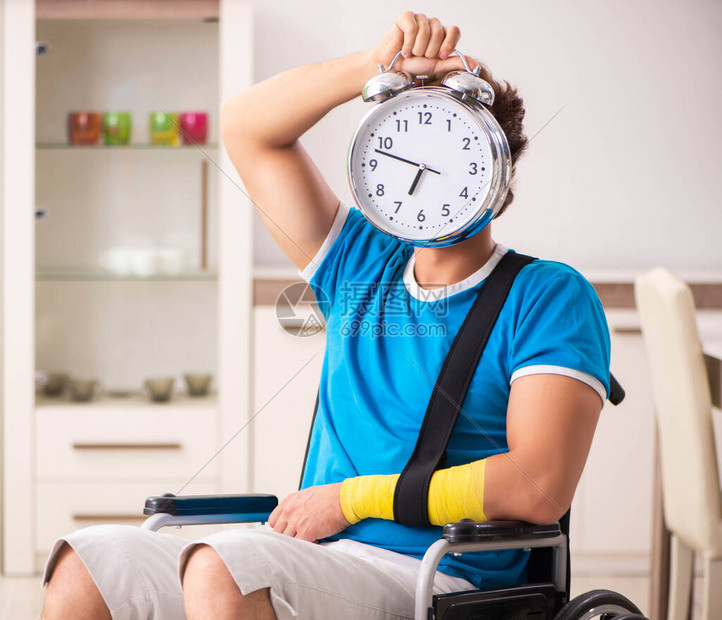 伤病影响下的阵容弹性与应对方案探讨