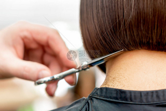 发型员用复制空间剪裁短发女后图片