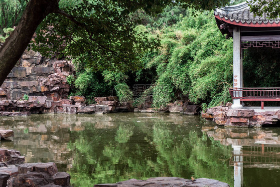 浙江嘉兴南湖风景区秀园图片