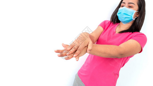 妇女用酒精凝胶洗手防止冠状传播COV图片