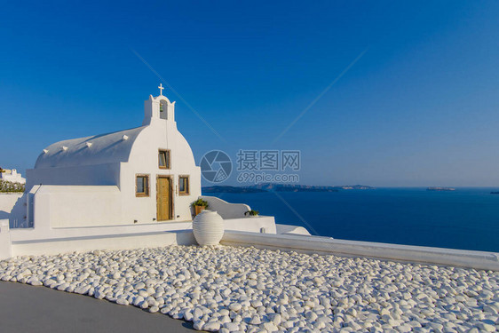 观察甲板和旅馆房间有海景和圣图片