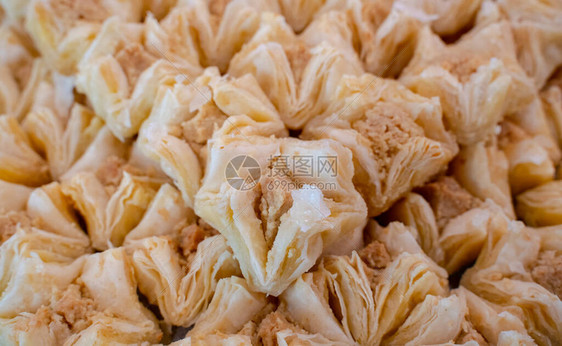 BoukajPyramidBaklawa一种阿拉伯甜食核桃和腰果BaklavaBaklava图片