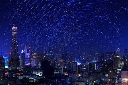 夜晚的天空星和城市图片