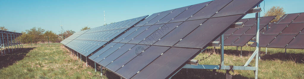 分模块电力太阳能电池板站光伏模块可再生能源的替代电源背景