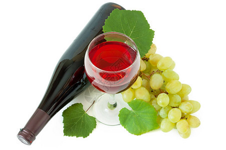 杯子和葡萄中的白酒和红酒有叶子图片
