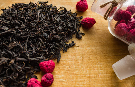 冲泡红茶烹制传统热饮的原料图片