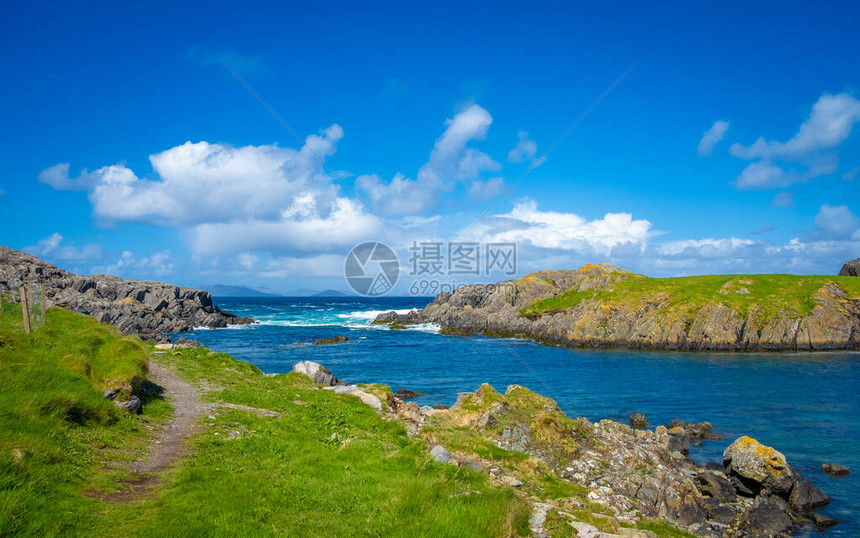 爱尔兰科克县Beara半岛北侧的壮观海岸线和风景图片