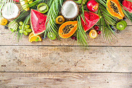 各种不同的夏季热带新鲜生水果和浆果清洁饮食健康生活方式饮食和维生素概念顶视图flatla图片