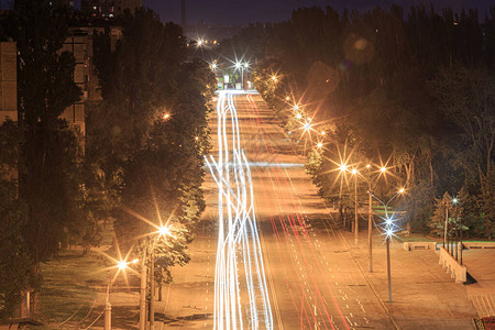 城市夜晚路图片