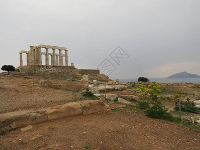 希腊苏尼翁角波塞冬神庙的古代遗址图片