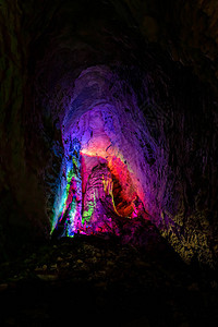 湖南省张家界美丽的黄龙洞被称为世界洞穴奇观的迷人内部图片