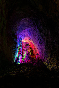 湖南省张家界美丽的黄龙洞被称为世界洞穴奇观的迷人内部图片