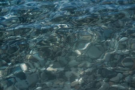 海水清澈图片