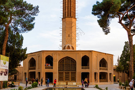DowlatAbad花园伊朗工程在波斯最高的捕风器的杰作图片