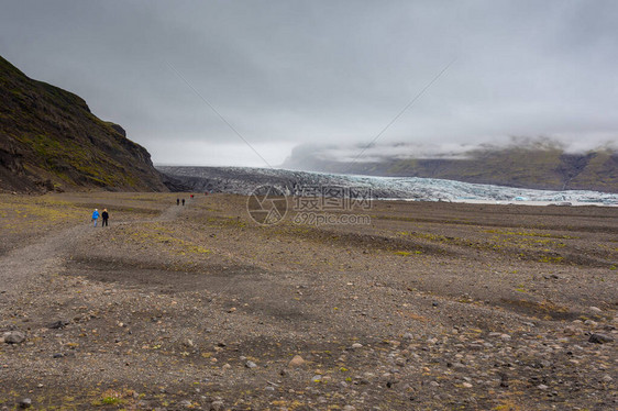 冰岛东南部瓦特纳乔库尔公园的Skaftafe图片