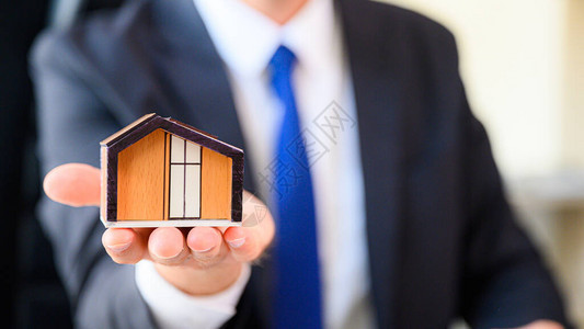 房地产投资和住房抵押贷款金融概念图片