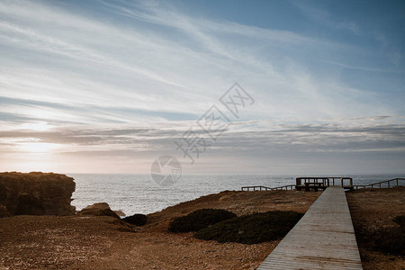 照片拍摄在葡萄牙的怀琴坦海岸图片