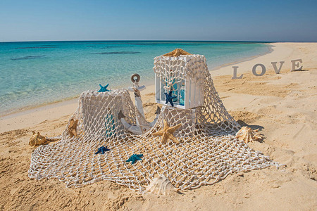 以海洋为背景的热带岛屿沙滩天堂婚礼浪图片