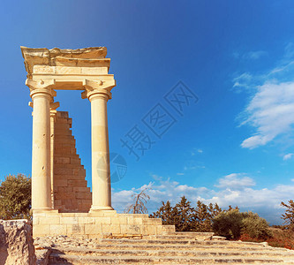 塞浦路斯利马索尔附近的古代阿波罗海拉特圣殿图片