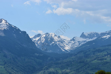 AusblickaufdiewunderschnenschweizerAlpenimRheintal24图片