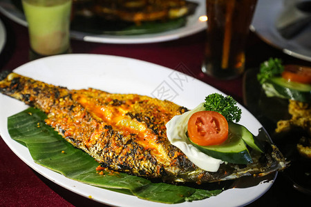 海食晚宴在巴厘岛Jimbar图片