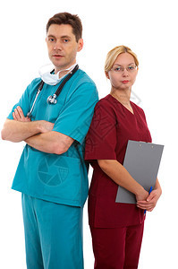 有听诊器和护士的男医生图片