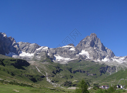 彭尼内阿尔卑斯山的马特霍图片